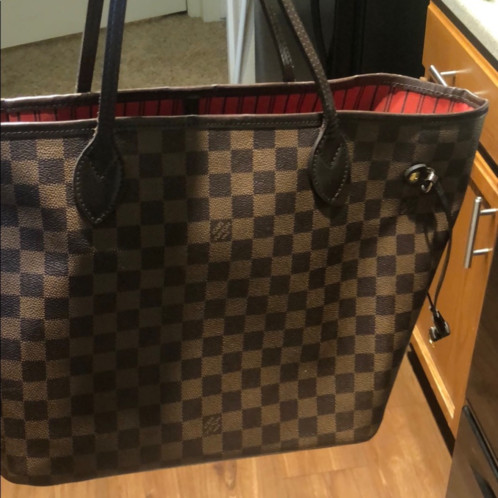 Louis Vuitton Neverfull PM